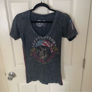 Affliction Women’s Vneck 75th Anniversary Daytona Beach Tshirt Small Gray Skull